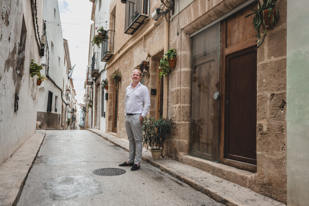 Gé Hoeijmakers, makelaar in Spanje in Javea/Xabia oude Centrum