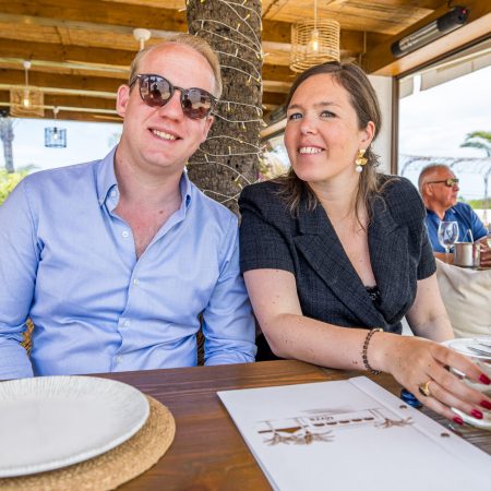 Gé Hoeijmakers & Lindy Hendriks bij Terra in Javea. Nederlandse Makelaars aan de Costa Blanca